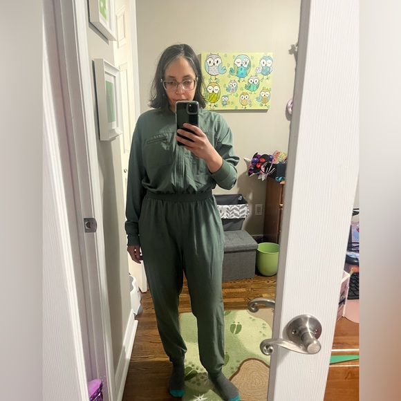 Old Navy active jumpsuit - Picture 11 of 12